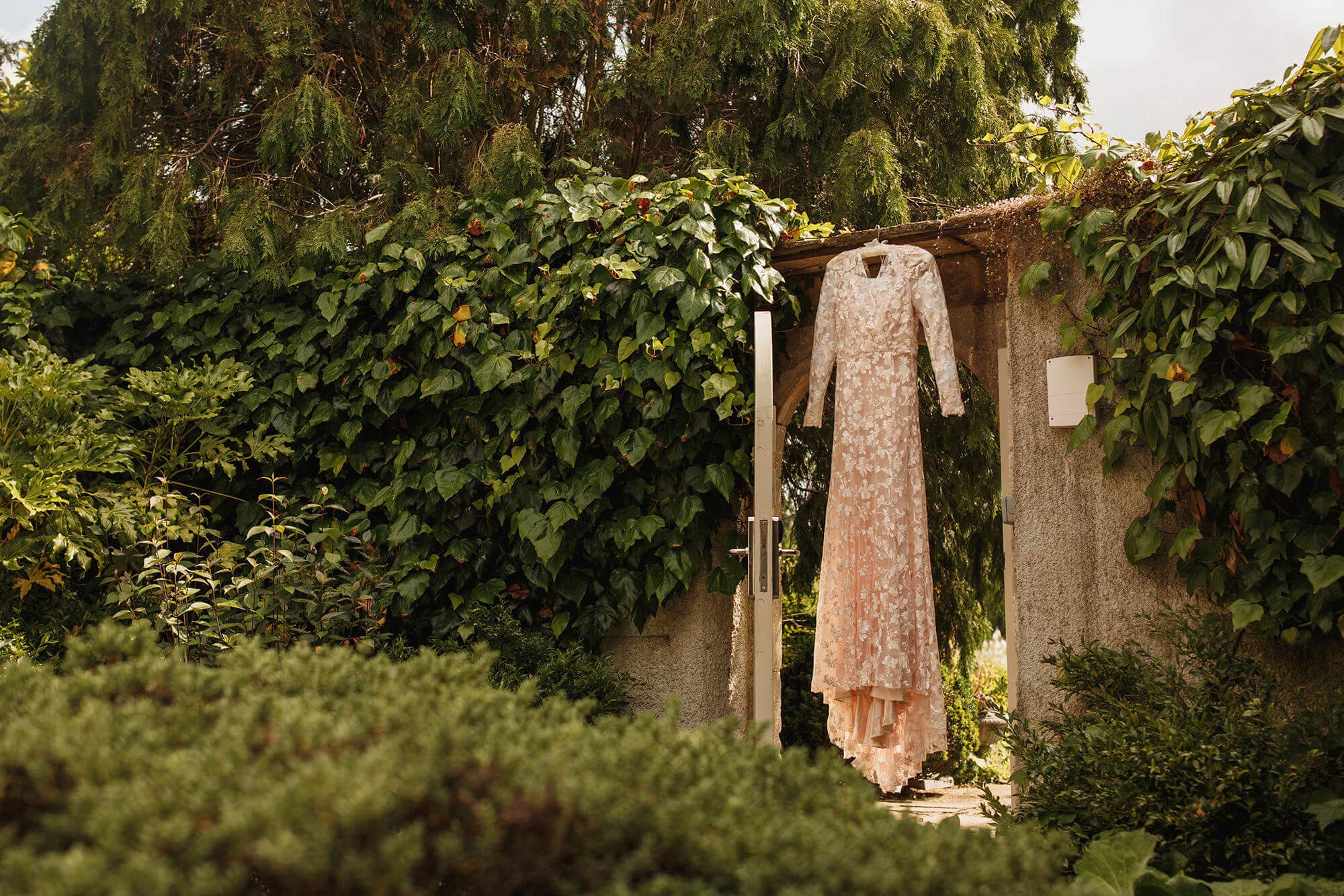 How To Get Your Wedding Dress Abroad