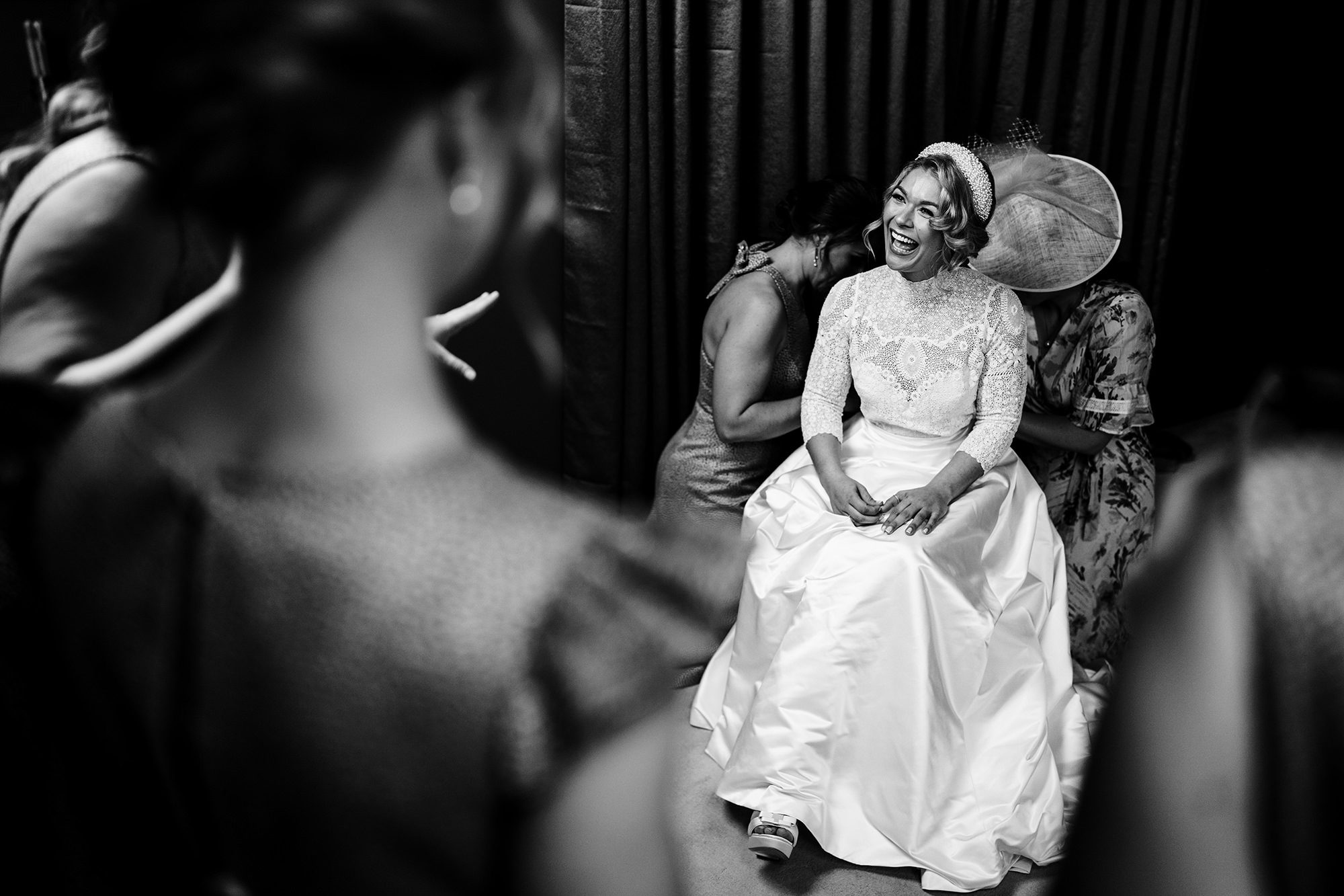 York bride getting ready