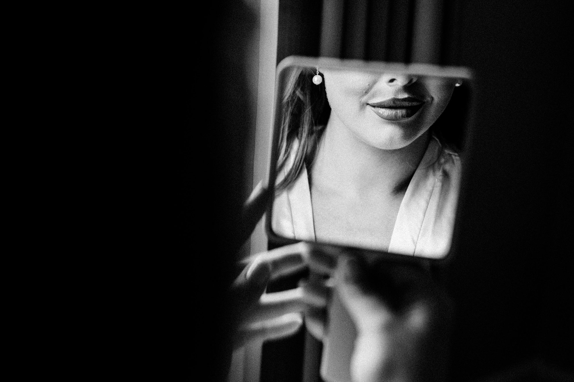 reflection of bride before her wedding