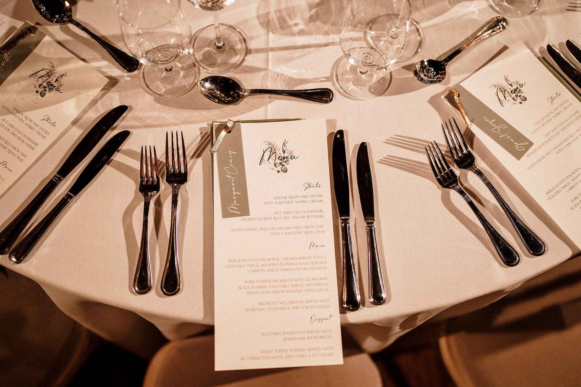 wedding table layout at Achnagairn Castle wedding