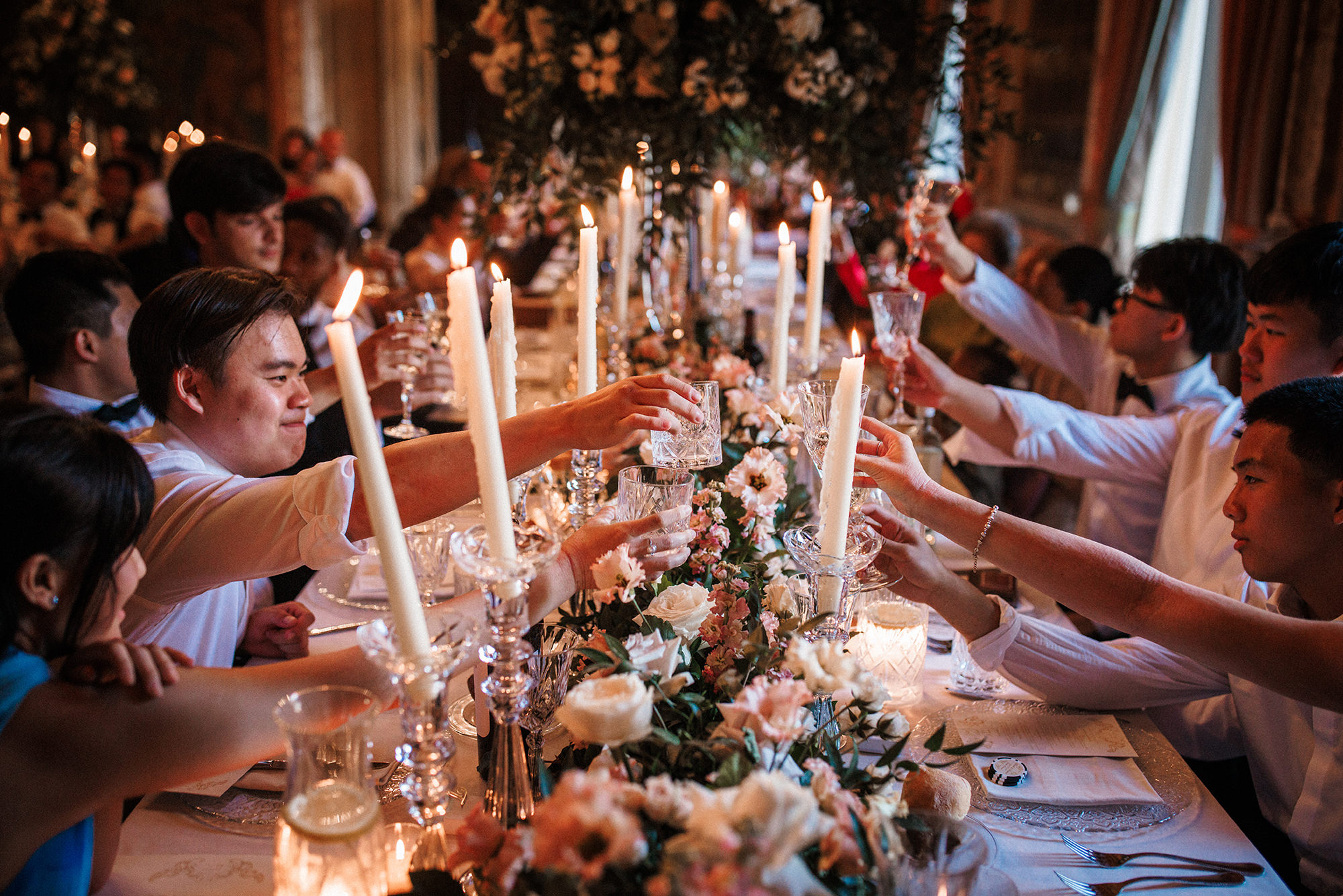 editorial wedding photographers shot of details at an Italy wedding